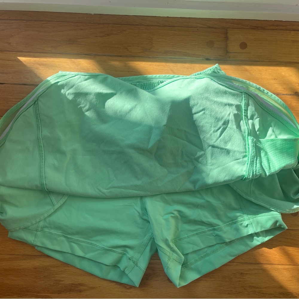 Lululemon Athletica Light Green Skirt - Picture 3 of 4